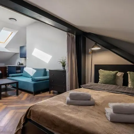 Urban Chic - Praga Polnoc - Stays&marcinkowskiego 3
